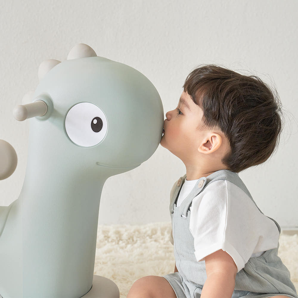 파미 공룡 무소음 붕붕카 스프링카 세트