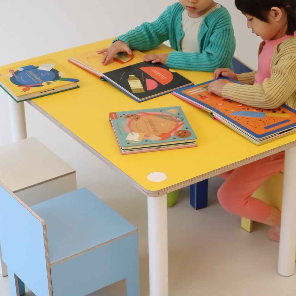 BUTTON TABLE