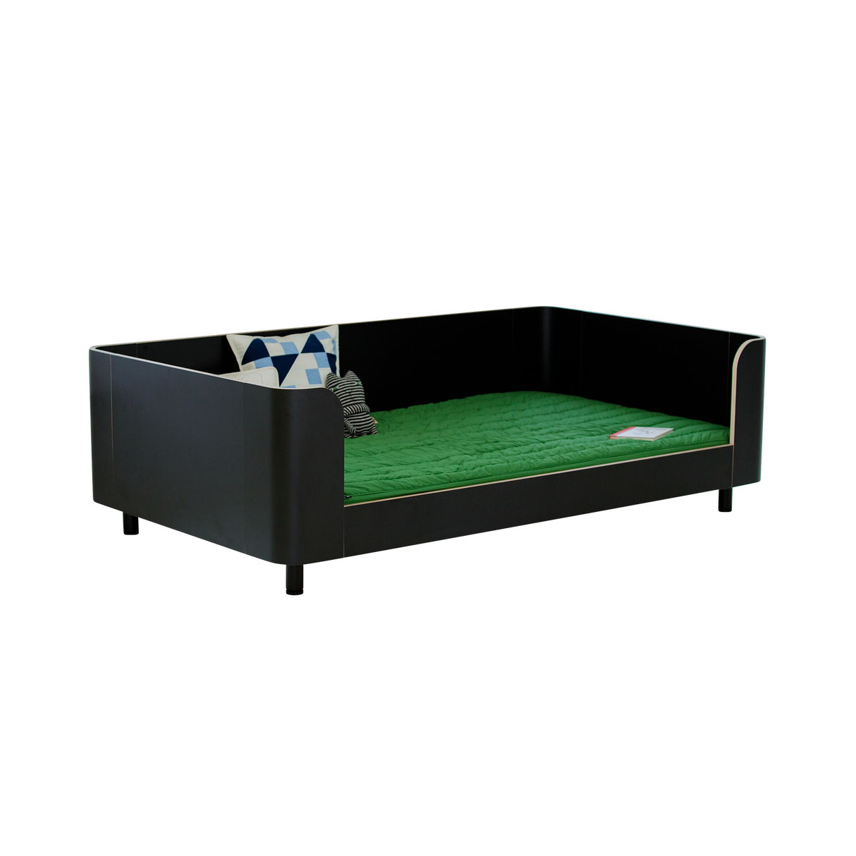 HUG BED