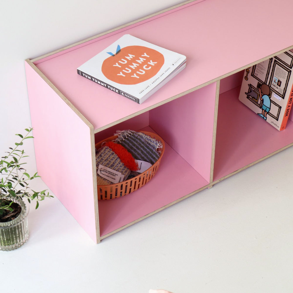 BOOK SHELVES 3X1