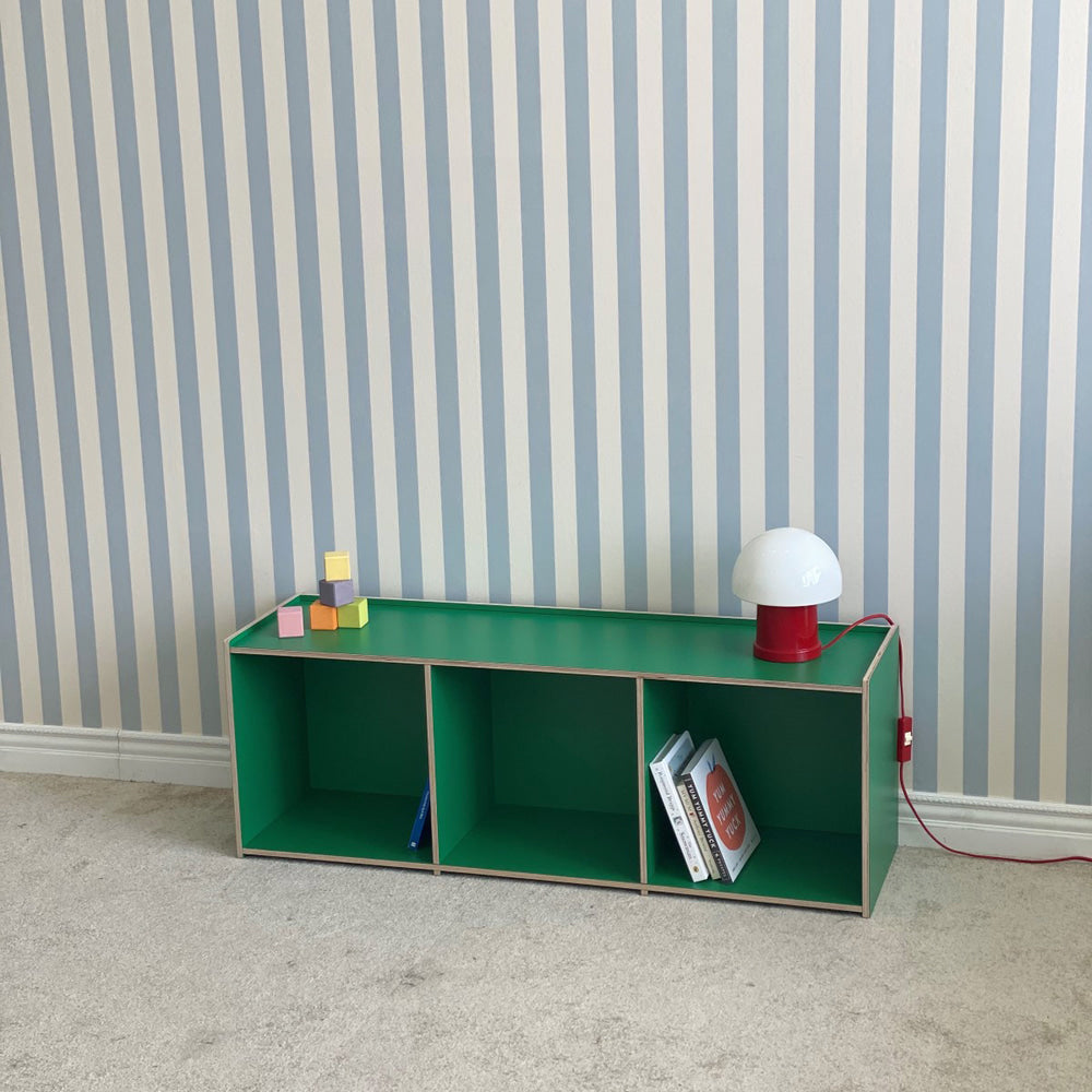 BOOK SHELVES 3X1