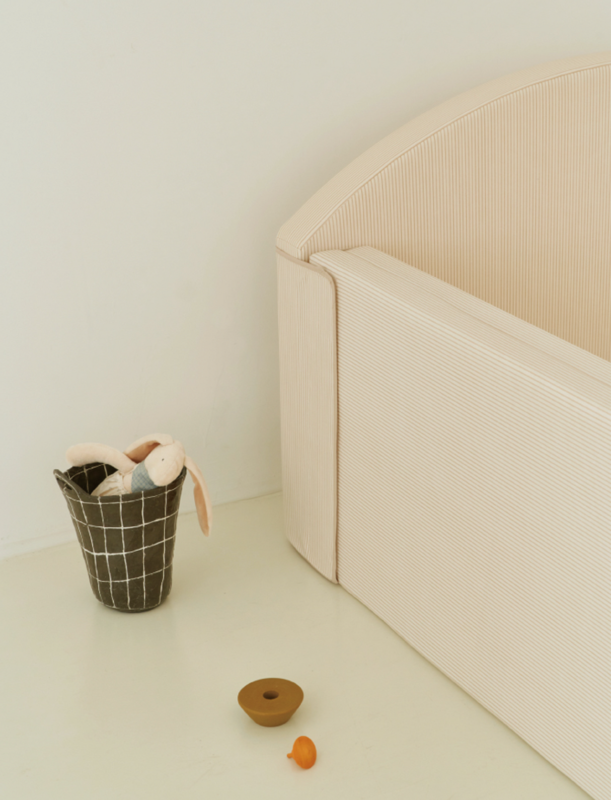Classic beige2.png